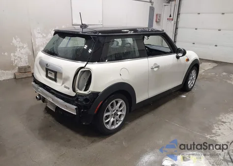 2015 Mini Hardtop Cooper from USA, damaged, VIN WMWXM5C52FT942501